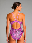 Costume intero donna da allenamento IBIZA 242I - Teschio farfalla, vista tre quarti